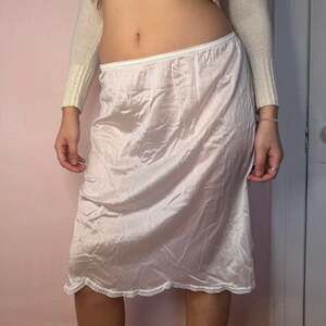 Vintage White Lace Trim Midi Slip Skirt Coquette Y2K - Size XS/S